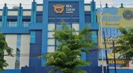 Caption: Kantor Bea Cukai Madura