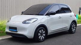 Industri otomotif nasional kembali bergairah dengan hadirnya mobil listrik terbaru dari Wuling Motors.