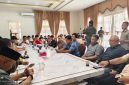 Caption: Perwakilan Nelayan Pantura Didampingi LKP Trankonmasi dan Ormas Pro Jokowi Sampang saat Gelar Audiensi Bersama Pihak Petronas (Sumber Foto: Dok, Pilar Pos)