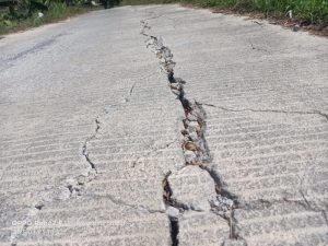Terkuak, Proyek Rabat Beton di Desa Somber Sampang Merupakan Program DD TA 2024 Lompat Tahun Anggaran