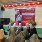Kepala Desa Dempo Barat dalam sambutannya membuka acara lomba tahfidz tingkat PAUD/RA/SD/MI/MD, di Aula Kantor Balai Desa Dempo Barat Pasean Pamekasan, Selasa 26/08/2025.