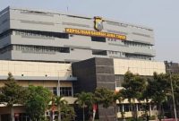 Caption: Kantor Polda Jatim (Sumber Foto: dokumen)