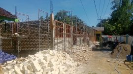 Foto Asli Pilarpos. Progress pembangunan revitalisasi sekolah dasar negeri 6 Plakpak Kecamatan Pagantenan Kabupaten Pamekasan