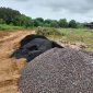 Caption: Lokasi Proyek Pasar Ikan di Desa Banyuates Sampang (Sumber Foto: Agus Junaidi/Pilar Pos)
