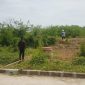 Caption: Lahan sengketa yang berlokasi di Jalan Raya Fatahillah, Cikarang Barat, Kabupaten Bekasi (Sumber Foto: Megy Aidillova/dok Pilar Pos)