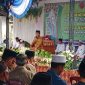 Bupati Pamekasan Drs. KH. Kholilurrahman, M.Si saat memberikan sambutan, di Ponpes Al-Muakkad Waru Pamekasan, Senin, 10/02/2026.
