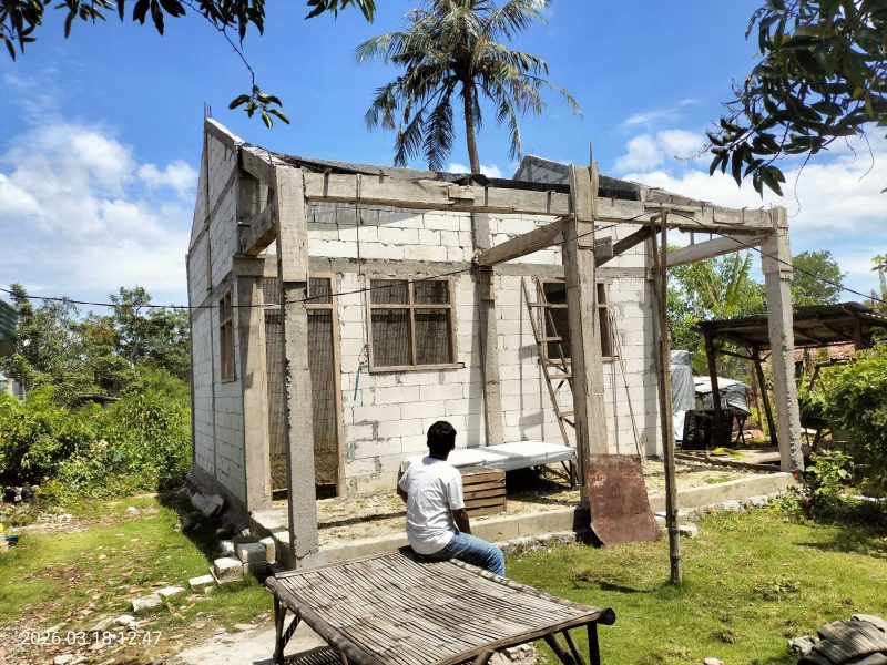 Caption: Kondisi Pembangunan RKB PAUD Hidayah Arrum di Daerah Kecamatan Kedungdung (Sumber Foto: Agus Junaidi/Pilar Pos)