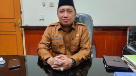 Caption: Kepala Bagian Kesejahteraan Rakyat (Kabag Kesra) Setdakab Sampang, Dr. Zaiful Muqaddas (Sumber Foto: Agus Junaidi/Pilar Pos)