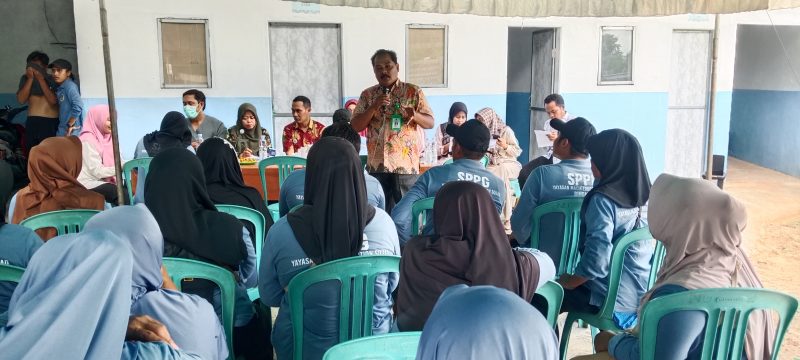 H. Sarwo Edy Wibowo, S. Kep. Ns MM. Menyampaikan jika dalam pelaksanaan kegiatan pengobatan gratis, di SPPG Bindang. Sabtu, 11/04/2026.