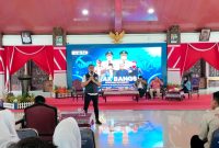 Caption: Kasat Narkoba Polres Sampang, Iptu Yuda Julianto, Saat Memberikan Pemaparan Pencegahan Narkoba di Pendopo Kabupaten Sampang (Sumber Foto: Agus Junaidi/Pilar Pos)