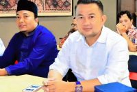 Caption: Juhari, Anggota Komisi I DPRD Kabupaten Sampang/Baju Putih (Sumber Foto: Juhari/dok Pilar Pos)