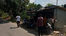 Caption: TKP Pertikaian Area Bengkel Motor di Desa Nyeloh, Kecamatan Kedungdung (Sumber Foto: Humas Polres Sampang For Pilar Pos)