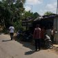 Caption: TKP Pertikaian Area Bengkel Motor di Desa Nyeloh, Kecamatan Kedungdung (Sumber Foto: Humas Polres Sampang For Pilar Pos)