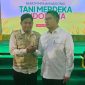 Caption: Ahmad Anam Syahputra dan Dr. Sudaryono Kepala Badan Gizi Nasional (BGN) Republik Indonesia, Saat Foto Bersama di Kegiatan Rapat Pimpinan Tani Merdeka Indonesia (Sember Foto: Ahmad Anam Syahputra For Pila Pos)