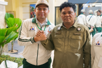 Caption: Don Muzakir Ketua Umum TMI (Kanan) Ahmad Anam Syahputra Ketua DPD TMI Sampang (Kiri) (Sumber Foto: Ahmad Anam Syahputra For Pilar Pos)