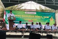 Saat Peringatan Dzikro Maulidur Rasul SAW di Ponpes Bustanul Ulum Sumber Anom Pamekasan (Sumber Foto: Fadal/Pilar Pos)