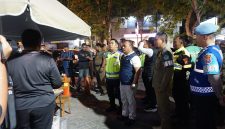 Kamtibmas), jajaran Kepolisian Resor (Polres) Pamekasan bersama Forum Koordinasi Pimpinan Daerah (Forkopimda) menggelar patroli skala besar di sejumlah wilayah strategis Kabupaten Pamekasan, Madura, Jawa Timur. Sabtu malam, 19/09/2026.