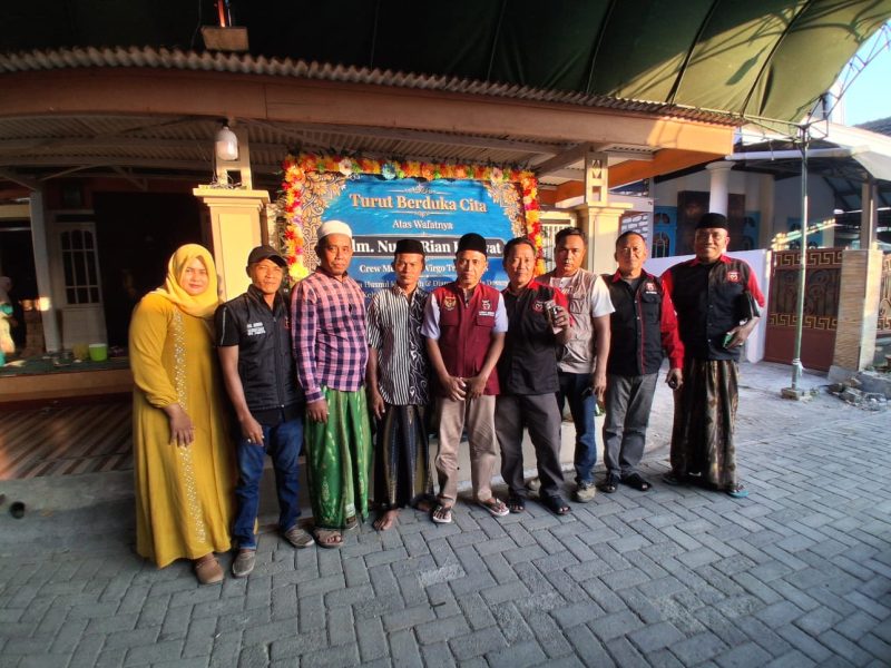 DPD Ormas MADAS Nusantara Kabupaten Pamekasan besuk keluarga korban tenggelamnya kapal Virgo di desa Teja Timur Pamekasan, Senin, 21/09/2026.