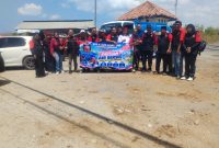 Ormas Madas Nusantara Kabupaten Pamekasan Sebelum Berangkat ke lokasi pendistribusian air gratis untuk warga. Kamis, 24/09/2026.