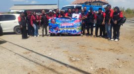 Ormas Madas Nusantara Kabupaten Pamekasan Sebelum Berangkat ke lokasi pendistribusian air gratis untuk warga. Kamis, 24/09/2026.