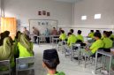 Kepolisian Sektor (Polsek) Tlanakan jajaran Polres Pamekasan menggelar kegiatan sosialisasi rekrutmen calon siswa-siswi SMA Kemala Taruna Bhayangkara Tahun Ajaran 2027/2028.