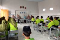 Kepolisian Sektor (Polsek) Tlanakan jajaran Polres Pamekasan menggelar kegiatan sosialisasi rekrutmen calon siswa-siswi SMA Kemala Taruna Bhayangkara Tahun Ajaran 2027/2028.