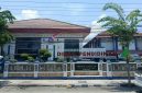 Caption: Kantor Disdik Kabupaten Sampang Tampak Dari Luar (Sumber Foto: Agus Junaidi/Pilar Pos)