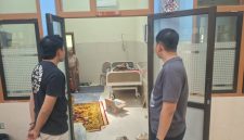 Jajaran Polres Pamekasan turun ke lokasi korban penganiayaan di kecamatan batumarmar Pamekasan. Senin, 4/10/2026.
