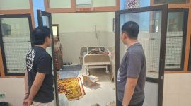 Jajaran Polres Pamekasan turun ke lokasi korban penganiayaan di kecamatan batumarmar Pamekasan. Senin, 4/10/2026.