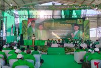 Caption: Mohamad Mardiono, Ketua Umum DPP Partai Persatuan Pembangunan (PPP) saat memberikan arahan kepada Kader PPP di Sampang (Sumber Foto: Agus Junaidi/Pilar Pos)