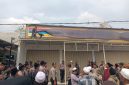 Aparat Kepolisian Polres Pamekasan saat redam massa aksi di lokasi. Rabu, 07/10/2026.