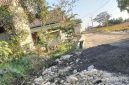 Caption: Lokasi Proyek Jalan Madupat-Omben di Sampang (Sumber Foto: Barokah For Pilar Pos)