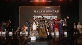 Caption: Yoeswan Raida Fakhira Kusuma Wardhani, Peserta Asal Kabupaten Sampang saat Raih Juara 1 di Ajang bergengsi yang diselenggarakan oleh Tara Event Organizer di Sumenep (Sumber Foto: Hermawan For Pilar Pos)