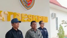 Keterangan AKP Yoyok Hardianto, menyampaikan bahwa pihak kepolisian langsung mengambil tindakan di lapangan meski tanpa adanya laporan resmi dari pihak yang dirugikan. Di Mapolres Pamekasan, Jumat, 9/10/2026.